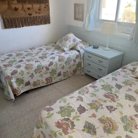 Apartment Large Three Bedroom Panoramic Sea Views