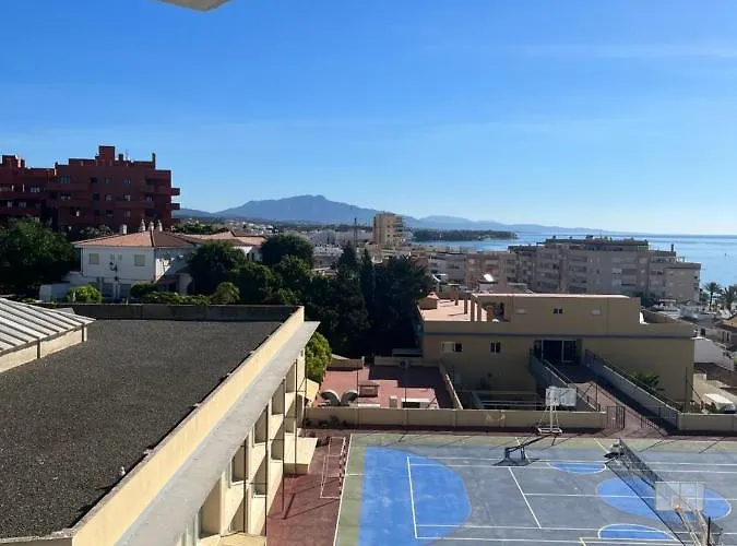 Large Three Bedroom Panoramic Sea Views Lägenhet Estepona