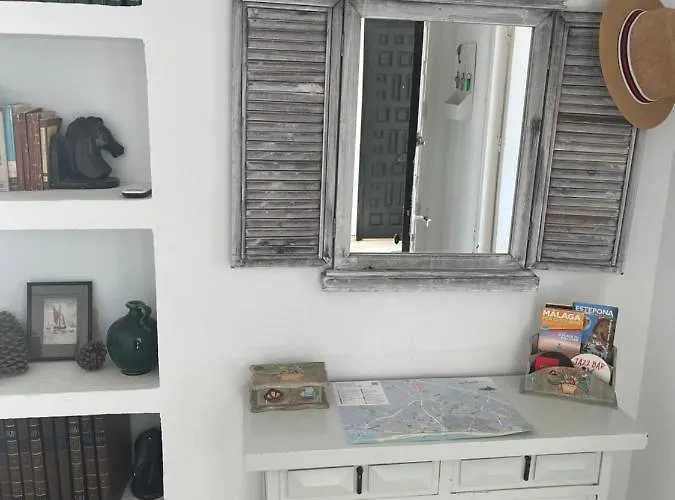 Large Three Bedroom Panoramic Sea Views